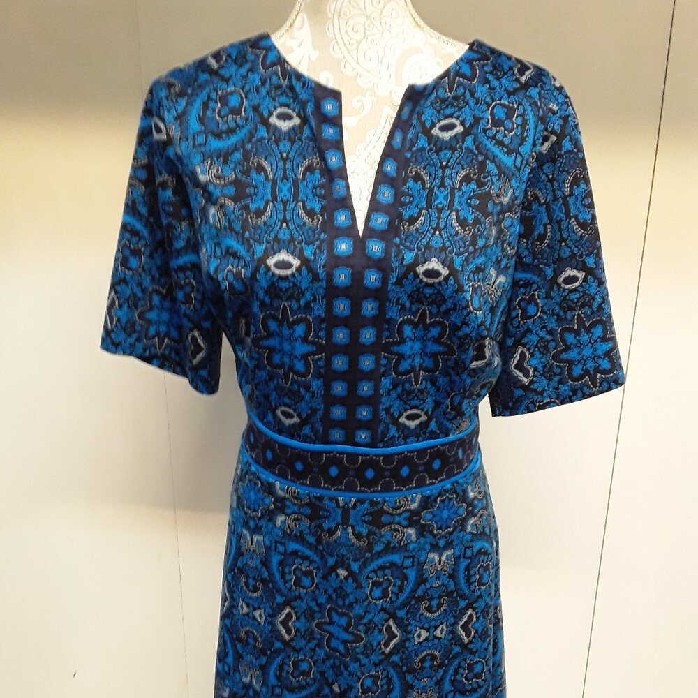 London Style Blue Floral Midi Dress
